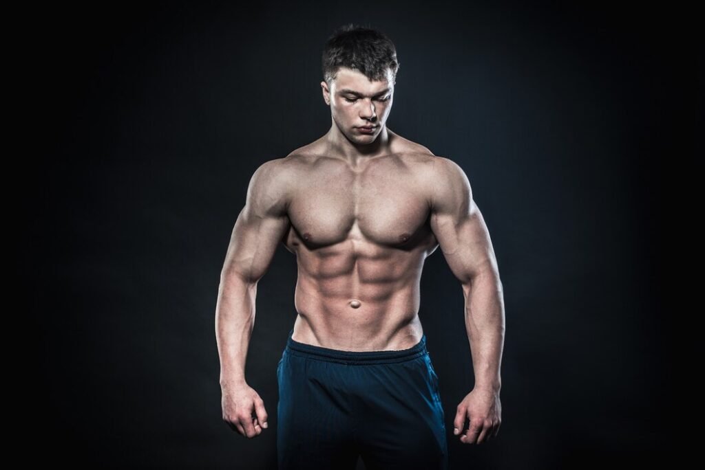 young-athlete-showing-benefits-of-using-king-maker-supplement